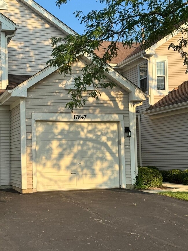 property at 17847 W Salisbury Dr