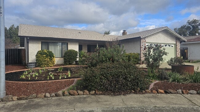 property at 1966 Modoc Dr