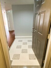 1919 Van Buren St, Unit 601A in Hollywood, FL - Building Photo - Building Photo