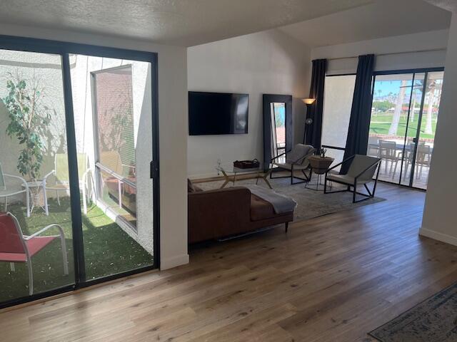 150 Avenida Las Palmas in Rancho Mirage, CA - Building Photo - Building Photo