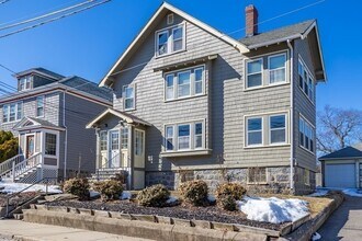 64 Beaumont St in Boston, MA - Building Photo - Building Photo