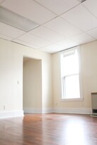 42 N Prospect St in Burlington, VT - Building Photo