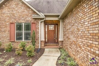 107 Grand View Ave in Kathleen, GA - Building Photo - Building Photo