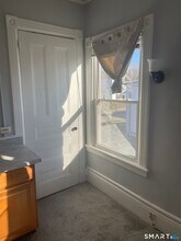 51 Broad St in Norwich, CT - Building Photo - Building Photo