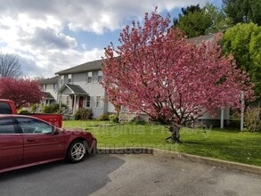 3751 Summerlee Rd in Oak Hill, WV - Building Photo - Building Photo