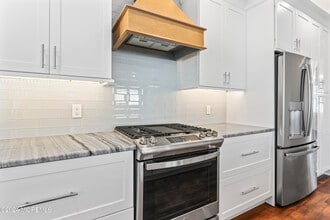 95-99 Bay Ave in Highlands, NJ - Building Photo - Building Photo