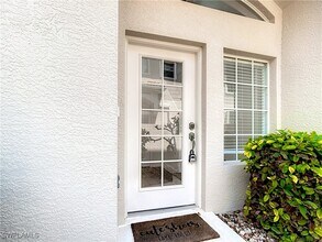3077 Windsong Ct in Naples, FL - Building Photo - Building Photo
