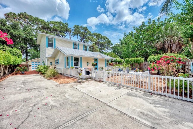 property at 1045 40th St
