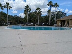 9548 Lake Chase Island Way in Tampa, FL - Building Photo - Building Photo