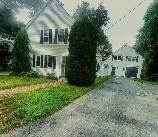 100 Main St in Hopkinton, MA - Building Photo