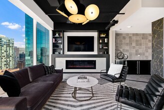 240 E Illinois St, Unit 1305 in Chicago, IL - Foto de edificio - Building Photo