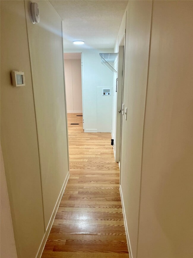 property at 20805 S Navasota Dr