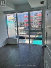 333 Sunseeker Ave in Innisfil, ON - Building Photo - Building Photo