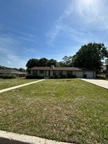 106 Spruce St in Enterprise, AL - Building Photo