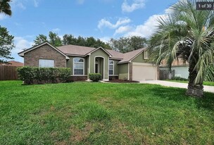3272 Fox Squirrel Dr in Orange Park, FL - Building Photo