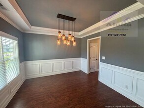 5114 Paul Peel Pl in Hope Mills, NC - Foto de edificio - Building Photo