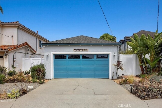 property at 3528 Pacific Ave