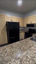 1234 Stanhope Ln in Hayward, CA - Building Photo - Building Photo