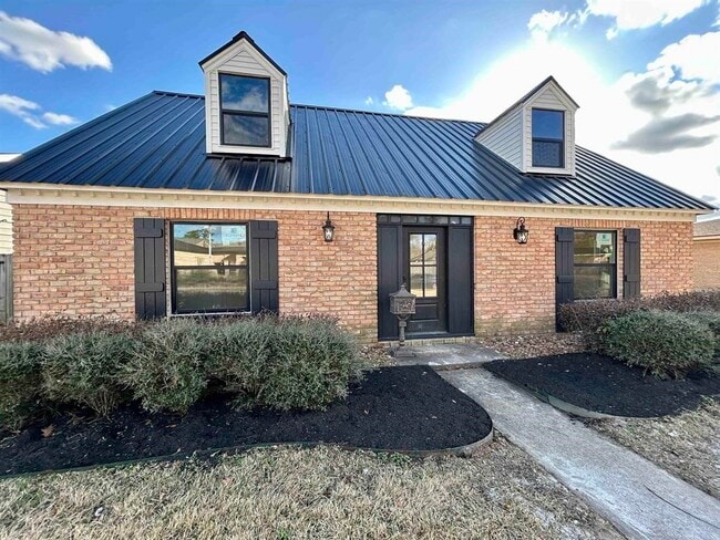 property at 6275 Westgate Dr