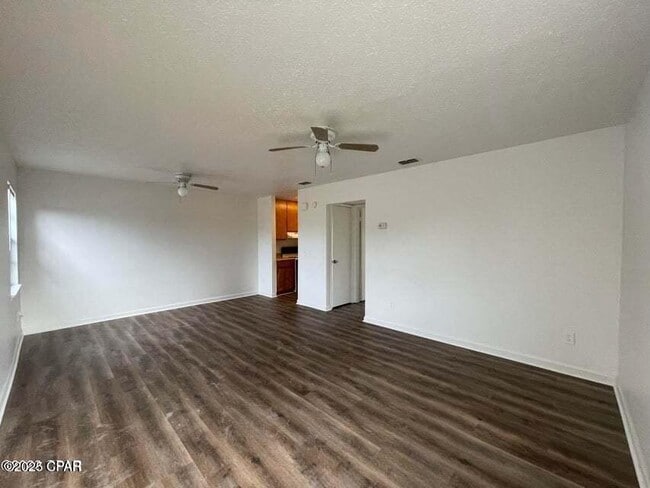 7714 FL-22 in Panama City, FL - Building Photo - Building Photo
