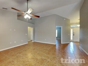 6001 White Tail Loop in Lakeland, FL - Building Photo - Building Photo
