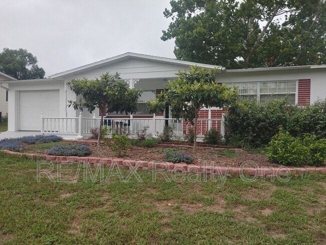 property at 6 Melissa Dr