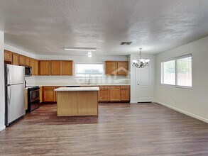 446 E Kelsi Ave in San Tan Valley, AZ - Building Photo - Building Photo
