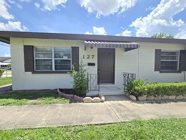 property at 127 E Beacon Rd