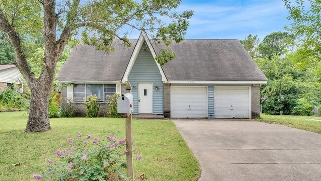 909 W Atlanta Ct in Broken Arrow, OK - Foto de edificio - Building Photo