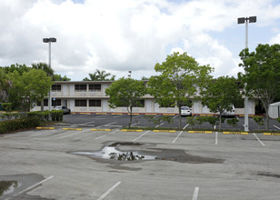 Card Sound in Homestead, FL - Foto de edificio - Building Photo