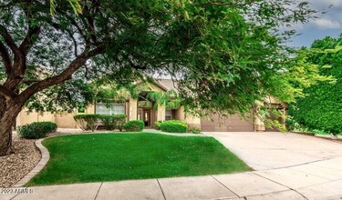 6132 E Juniper Ave in Scottsdale, AZ - Building Photo - Building Photo