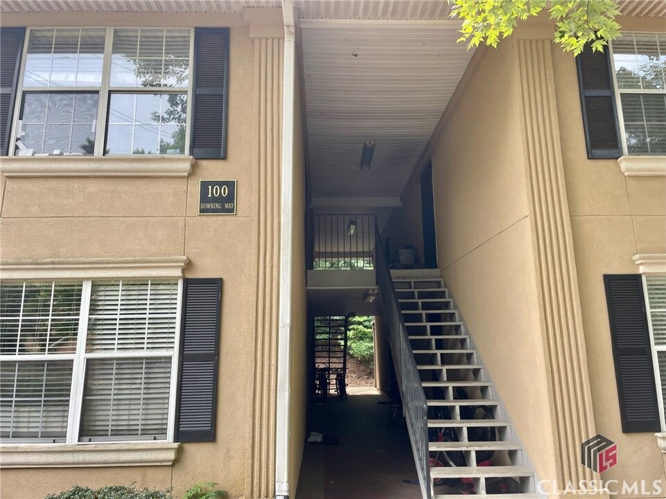 100 Downing Way in Athens, GA - Building Photo