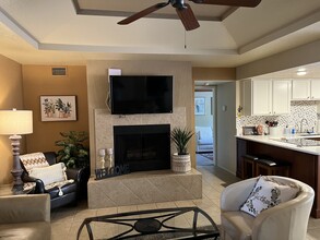 5051 N Sabino Canyon Rd in Tucson, AZ - Building Photo - Building Photo
