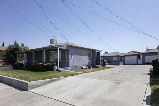 38542-38550 10th St E in Palmdale, CA - Building Photo - Building Photo