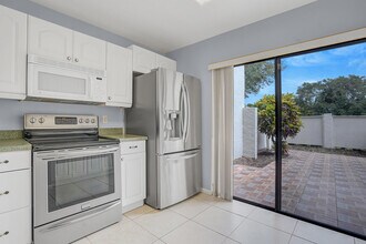 12712 Spinnaker Ln in Wellington, FL - Building Photo - Building Photo