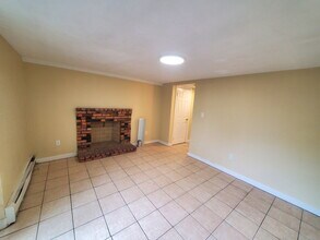 23 Suffolk St in Cambridge, MA - Building Photo - Building Photo