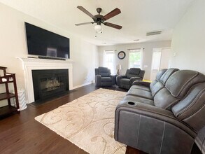 104 Cedar Field Ln in Columbia, SC - Building Photo - Building Photo