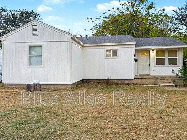 property at 2015 Glenfield Ave