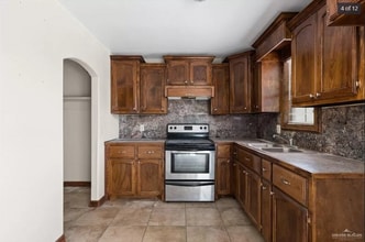 401 Bethel St in Roma, TX - Building Photo - Building Photo