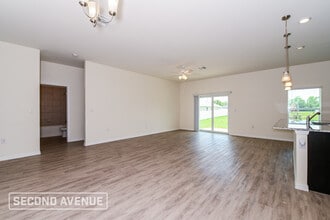 1012 NE 32nd Terrace in Cape Coral, FL - Building Photo - Building Photo