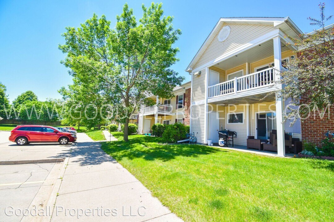 2128 NW 156th St Photo