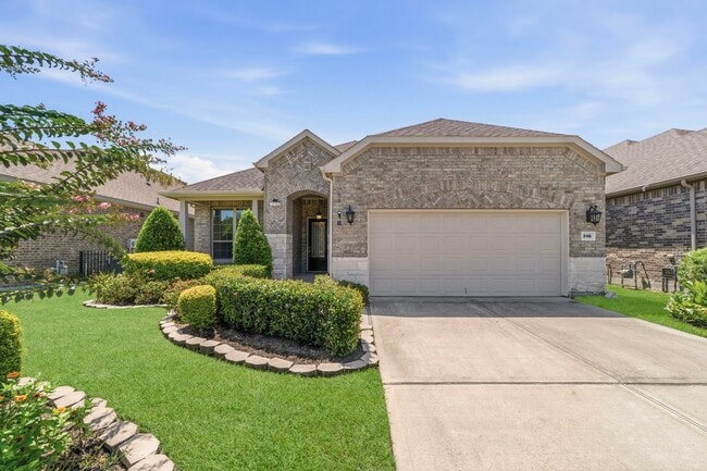 property at 316 Connemara Dr