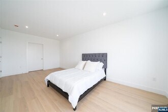 3309 Liberty Ave, Unit 203 in North Bergen, NJ - Building Photo - Building Photo