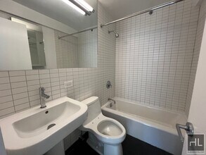 East 39th Street in New York, NY - Building Photo - Building Photo