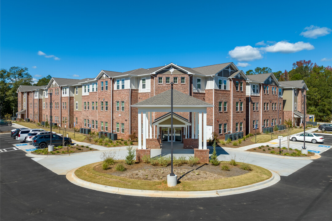 Azalea Senior Village II in Hoschton, GA - Building Photo