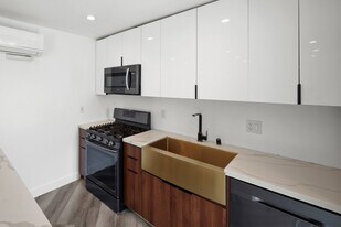 6307 Elgin St, Unit 1 in Los Angeles, CA - Building Photo