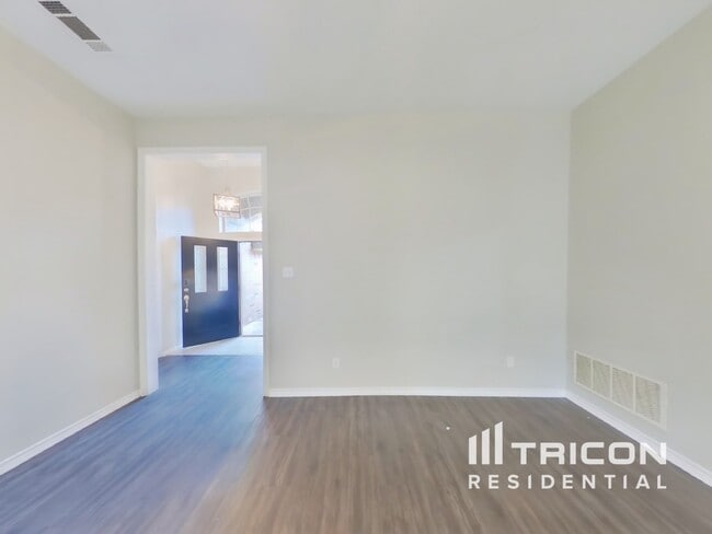 301 Heath St in Terrell, TX - Building Photo - Building Photo