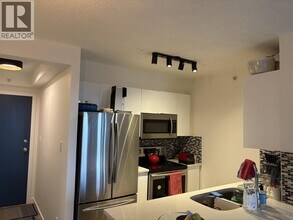 3438 Vanness Ave in Vancouver, BC - Building Photo - Building Photo