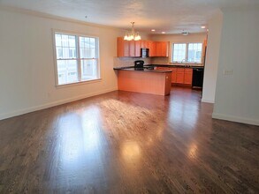 19 Chatham Way in Watertown, MA - Building Photo - Building Photo