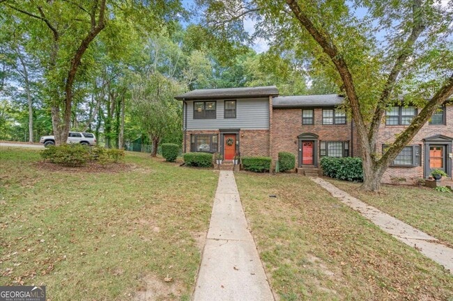 541 N White St in Carrollton, GA - Building Photo - Building Photo